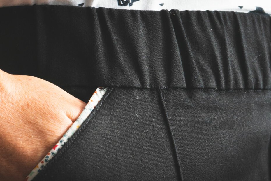 pantalon Robinson noir (Ensemble Patterns)