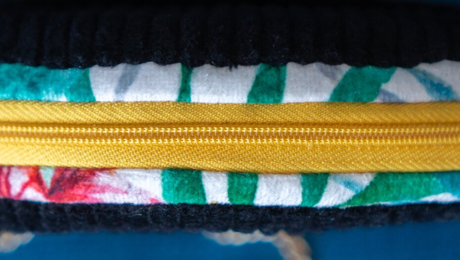 mini-sac Averse