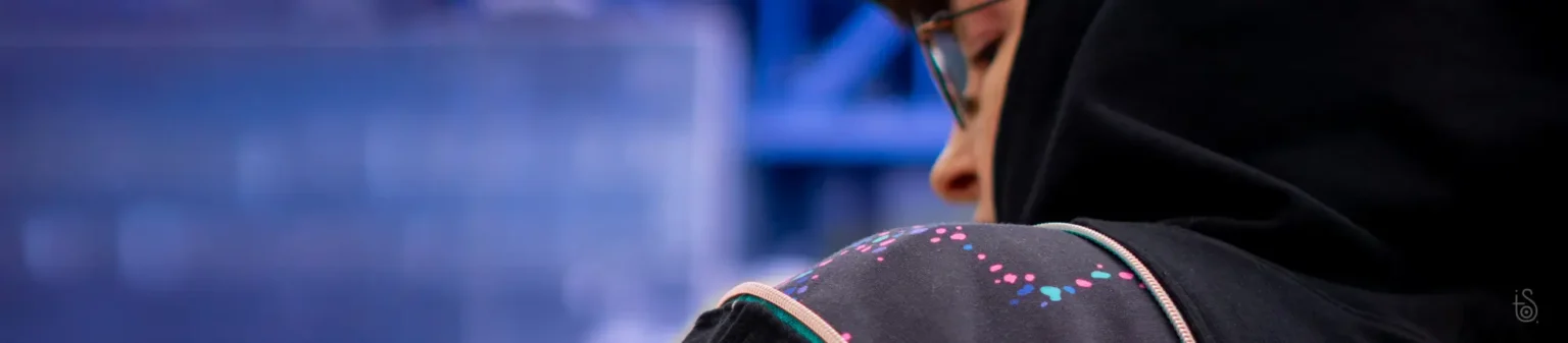 25 03 sweatspoispois 38