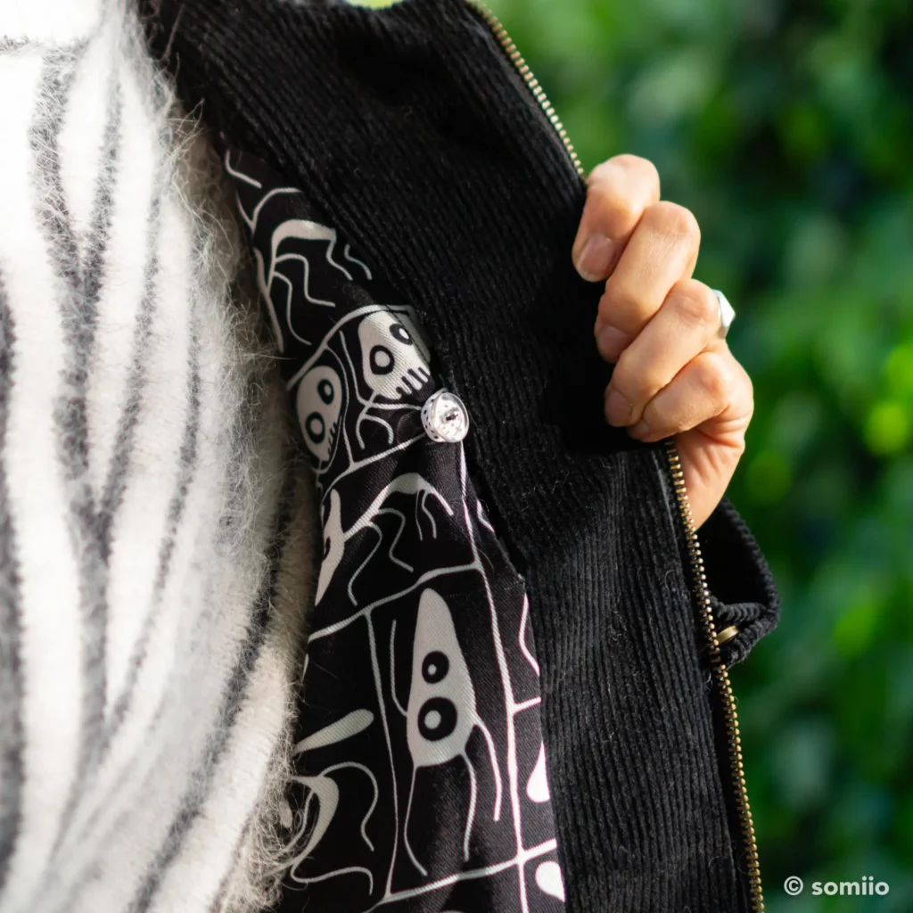 26 04 vesteastridvelour 04