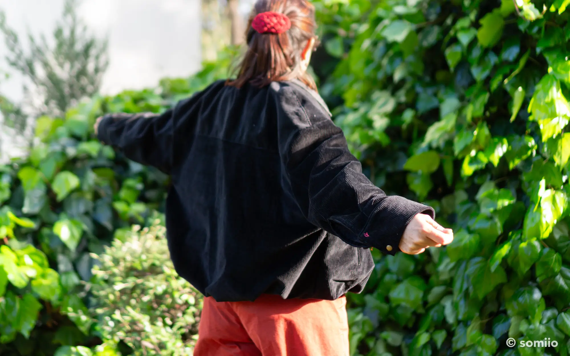 26 04 vesteastridvelour 07