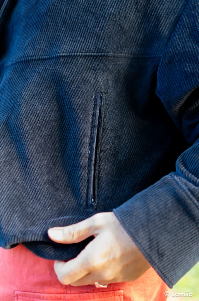 26 04 vesteastridvelour 17