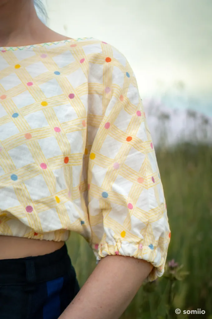 Motif Gaufrette Confettis Vanille de Tissœurs sur le top Tanita
